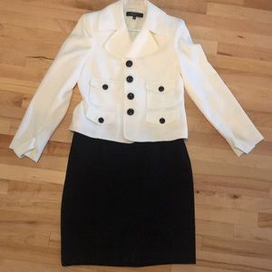 Nine West Skirt Suit
